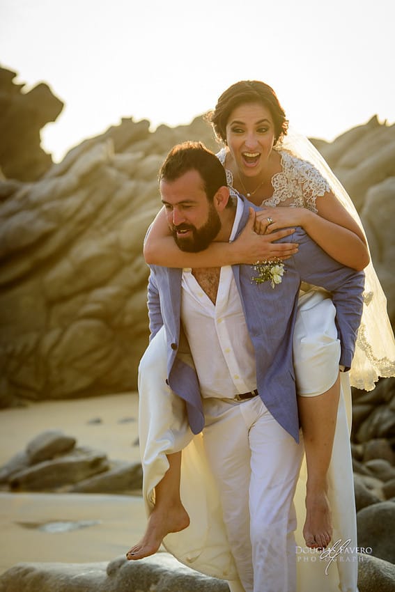 Tania and Luis, destination wedding at Playa Bacocho, Puerto Escondido, Oaxaca