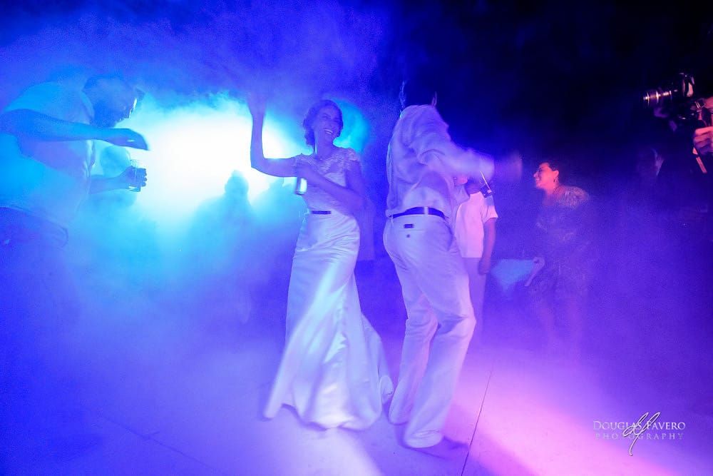 Tania and Luis, destination wedding at Playa Bacocho, Puerto Escondido, Oaxaca