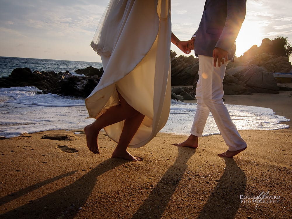 Tania and Luis, destination wedding at Playa Bacocho, Puerto Escondido, Oaxaca