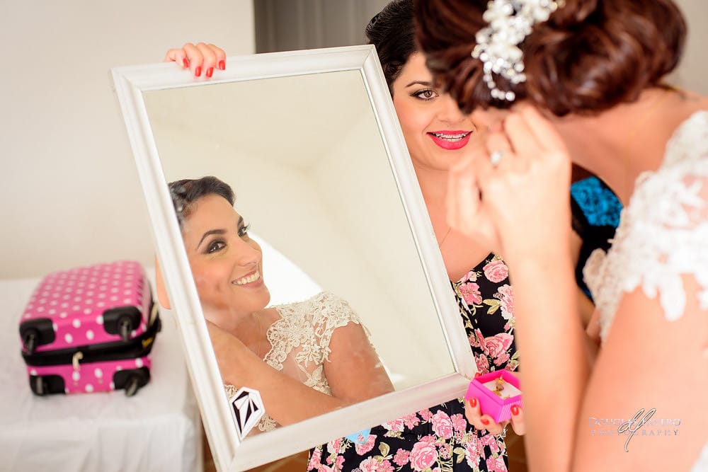 Tania and Luis, destination wedding at Playa Bacocho, Puerto Escondido, Oaxaca