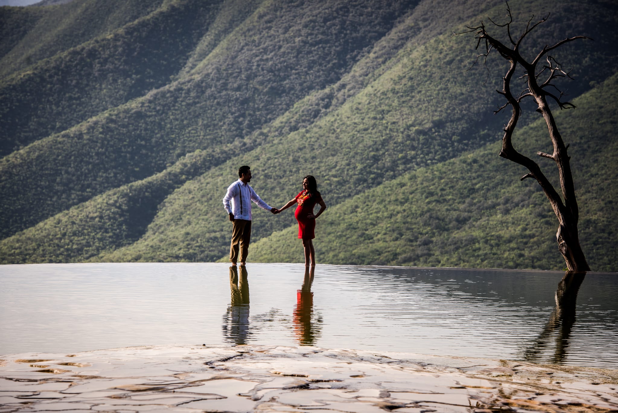 Maternity session at Hierve el Agua, Oaxaca
