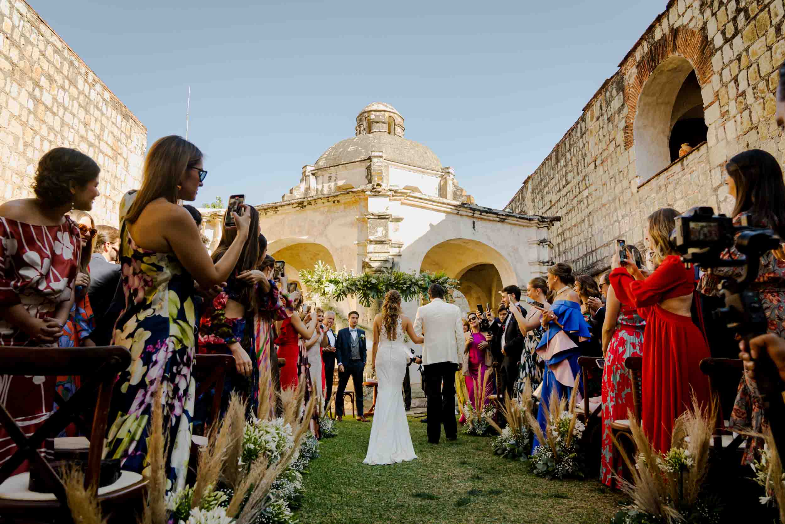 Sylvana & Felipe — Hotel Quinta Real, Jardín Etnobotánico — Douglas Favero Photography