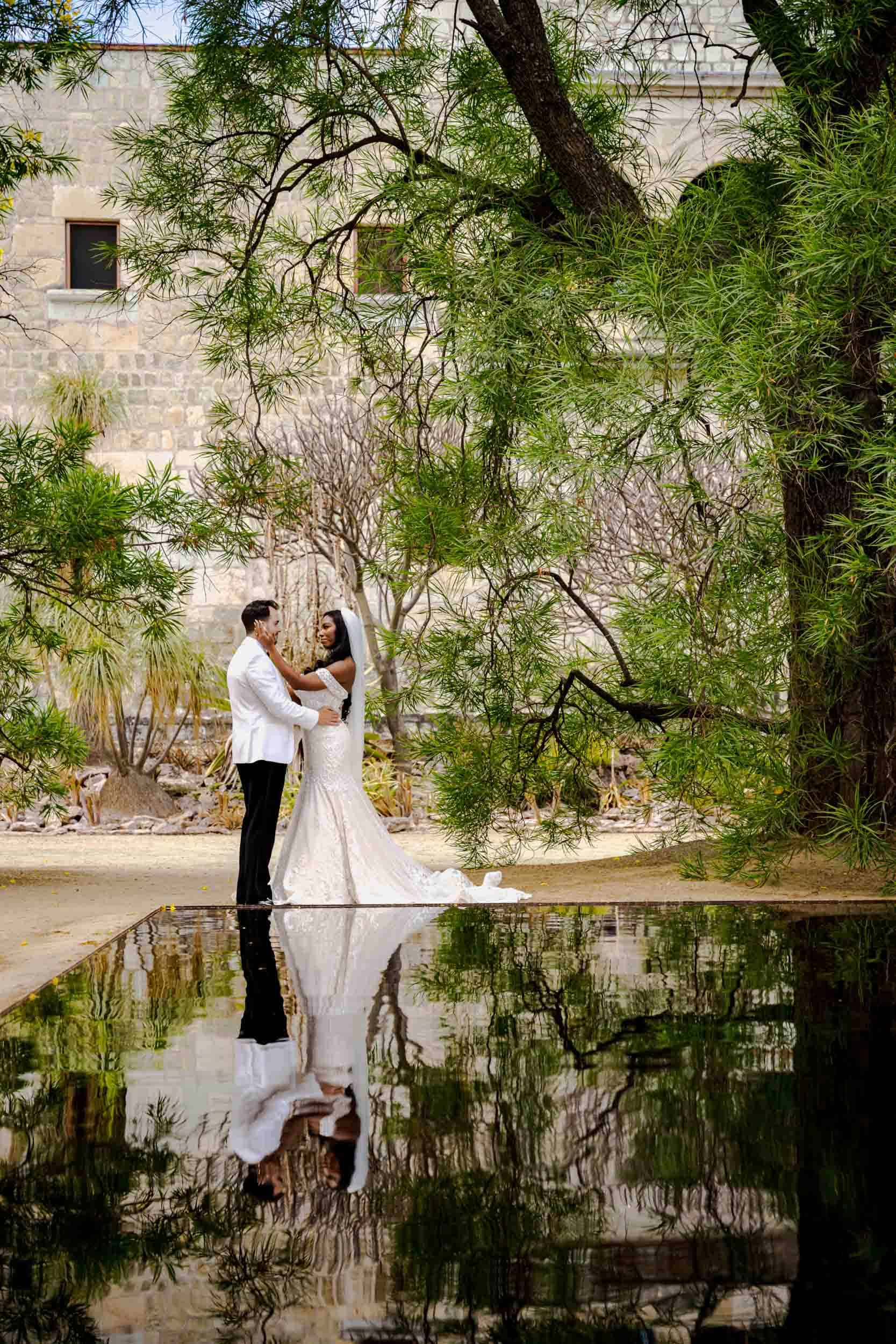 Nicole & Robert — Casa Quiote, Jardín Etnobotánico — Douglas Favero Photography