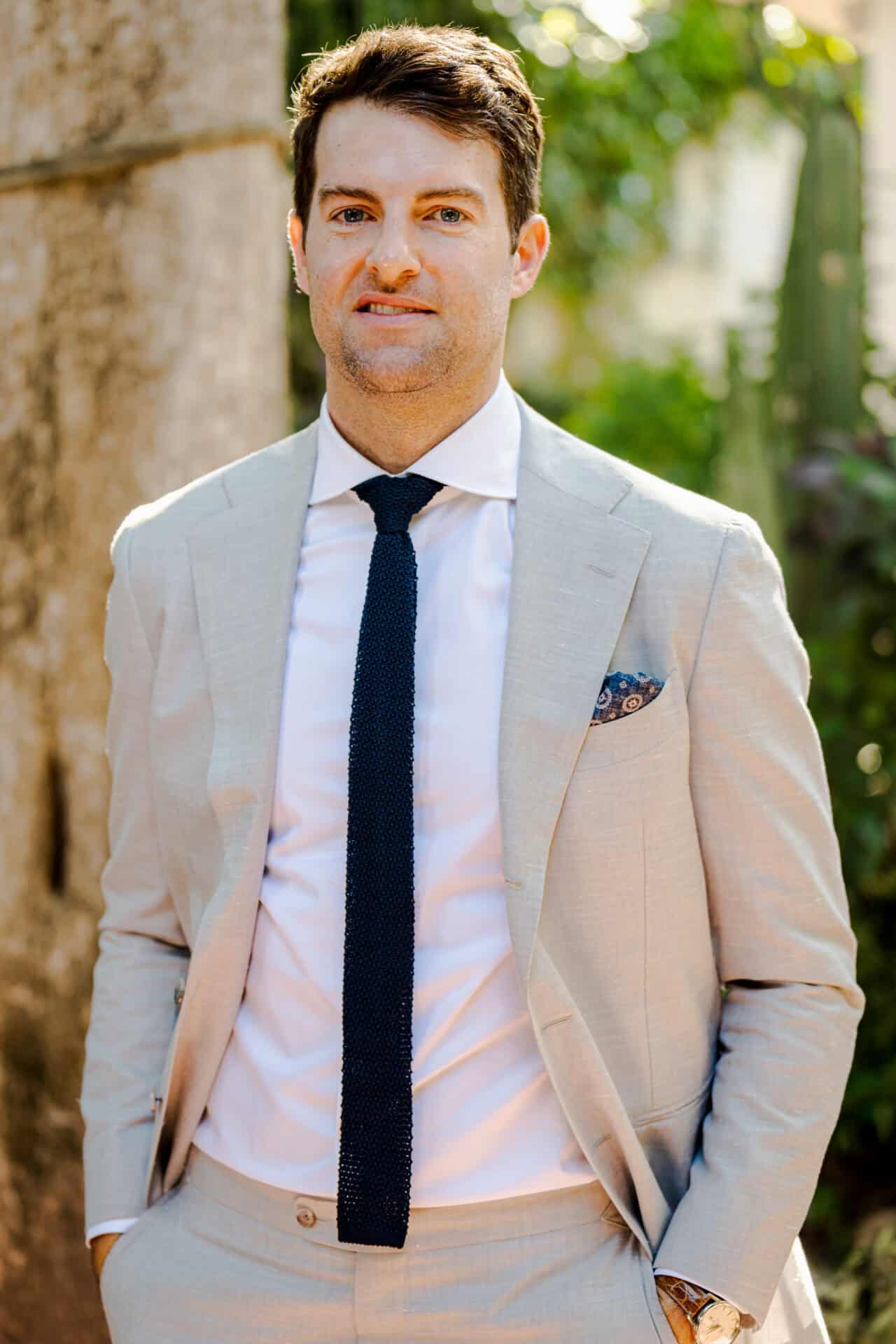 douglasfavero.com.DF403316