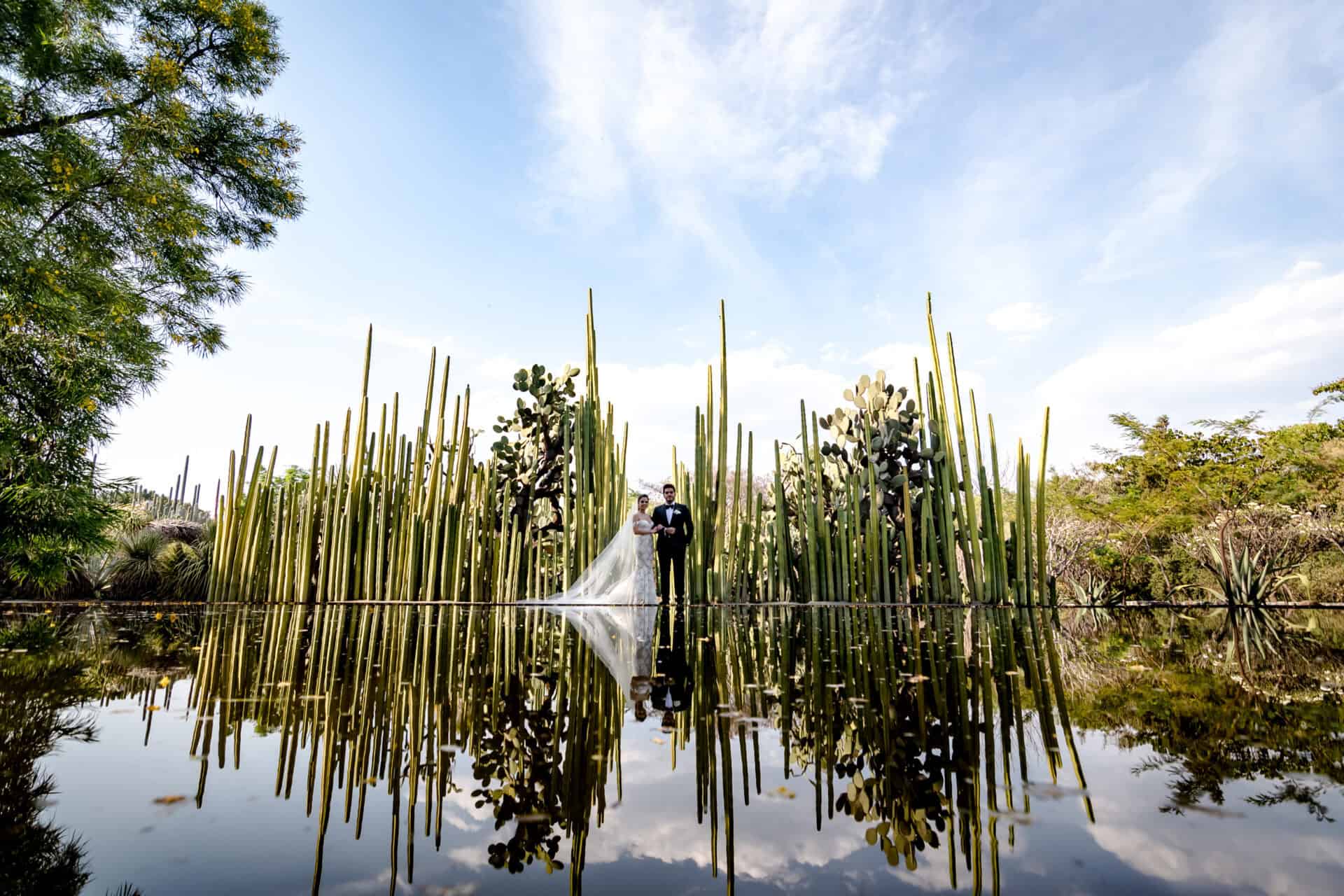 Margoth & Isaac — Quinta Real, Jardín Etnobotánico — Douglas Favero Photography