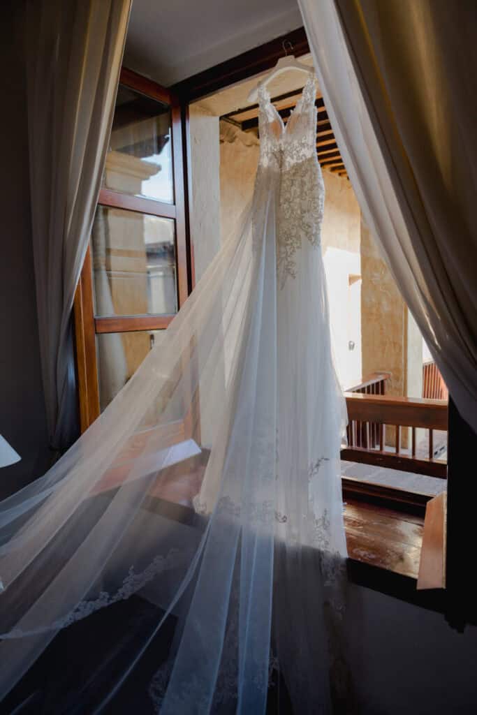 Danielle & José — Hotel Quinta Real, Jardín Etnobotánico — Douglas Favero Photography