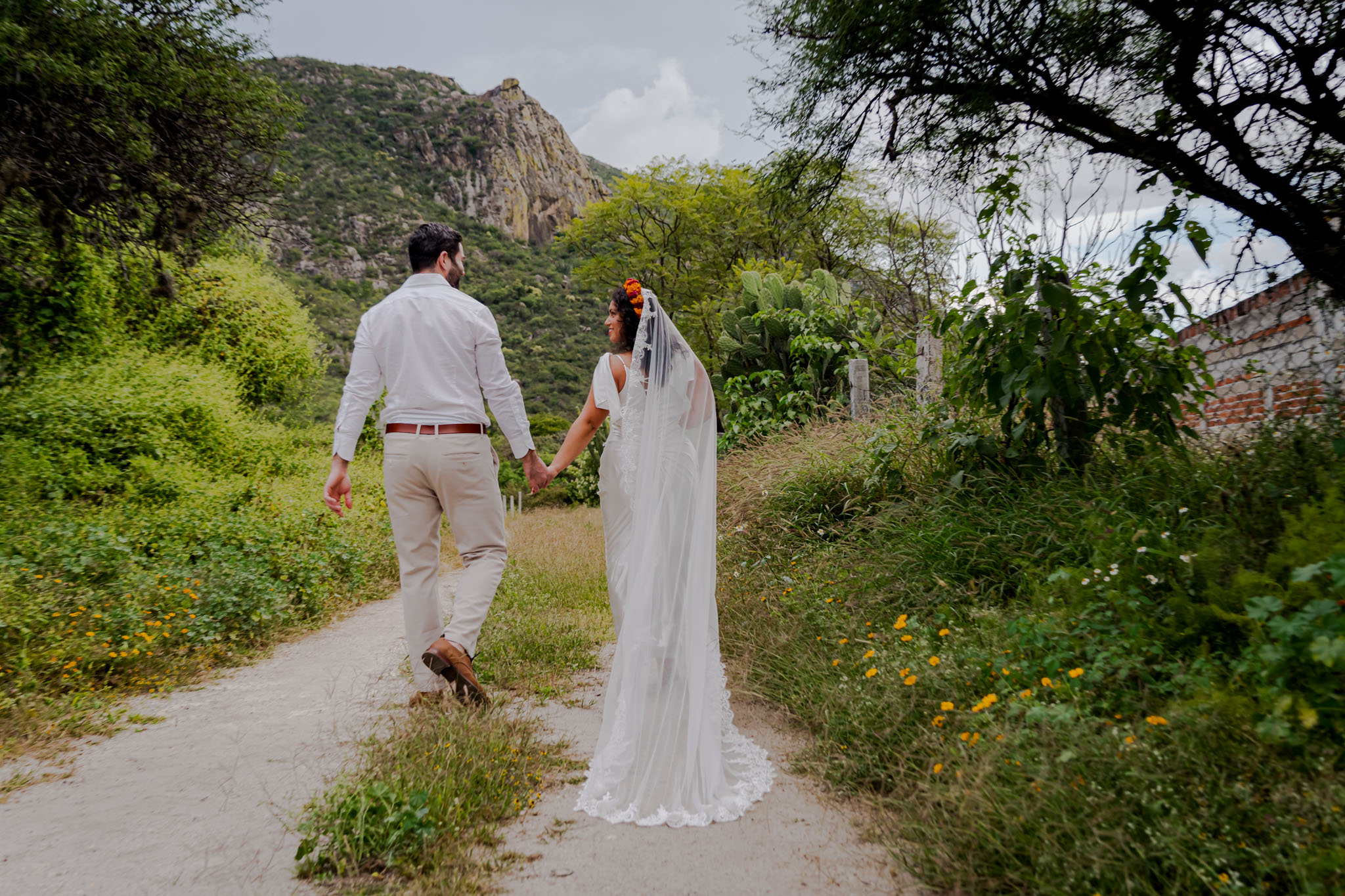 Nicole & Benji — Near Yagul, Oaxaca — Douglas Favero Photography
