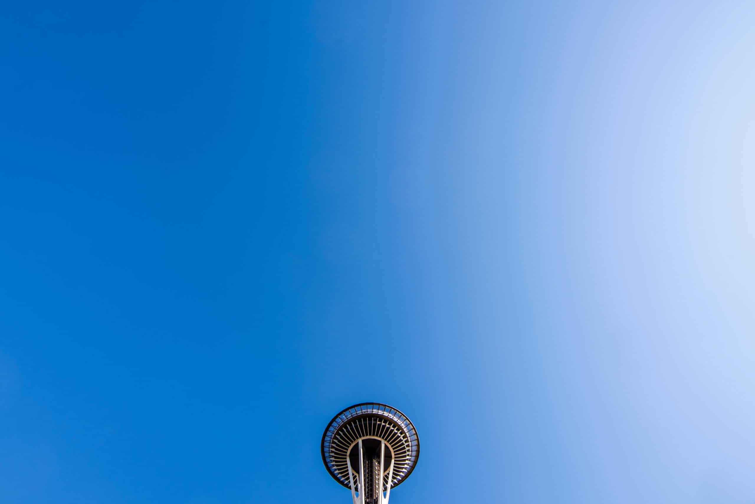 Vertical landscape of the Seattle waterfront skyline