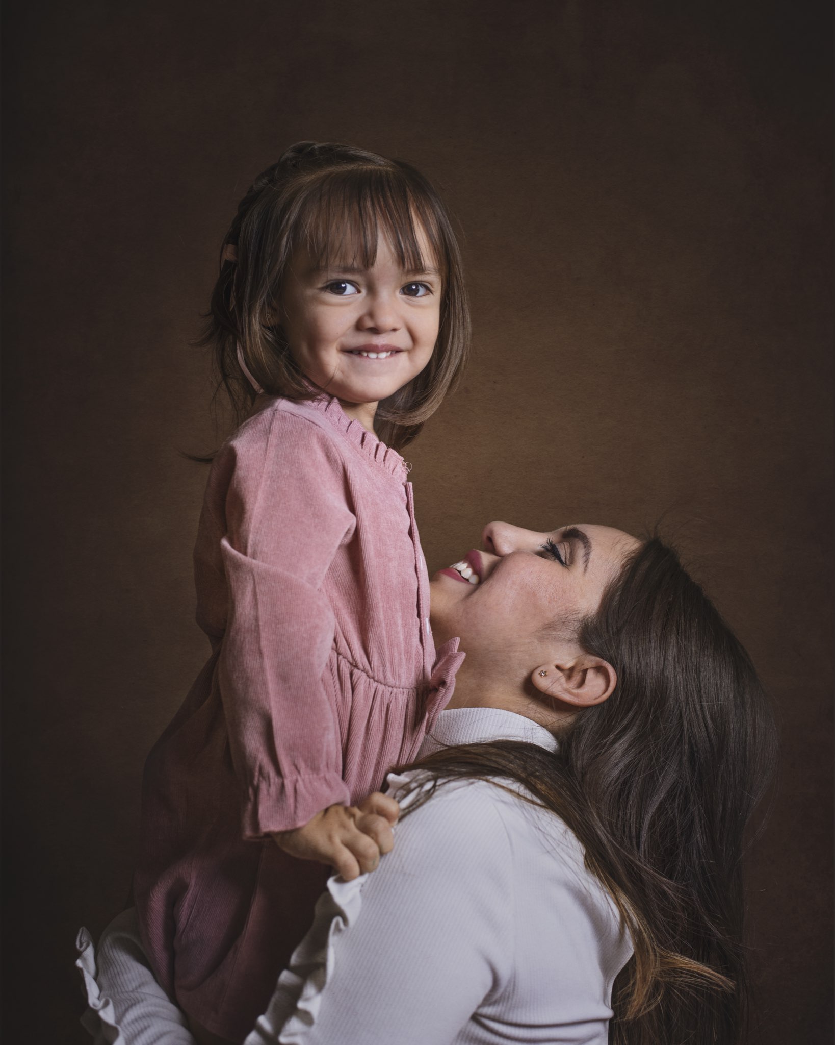 Ana Karen & Ana Paula — Douglas Favero Photography Studio, Oaxaca — Douglas Favero Photography