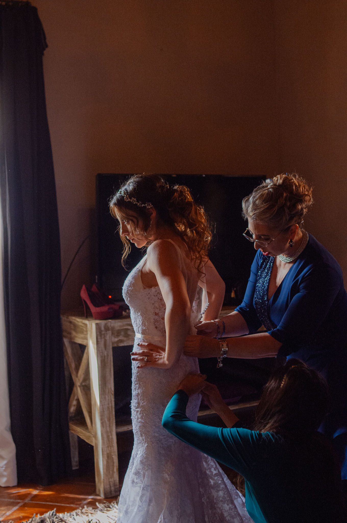 Jess & Luis — La Parroquia & Hotel Boutique Nena — Douglas Favero Photography