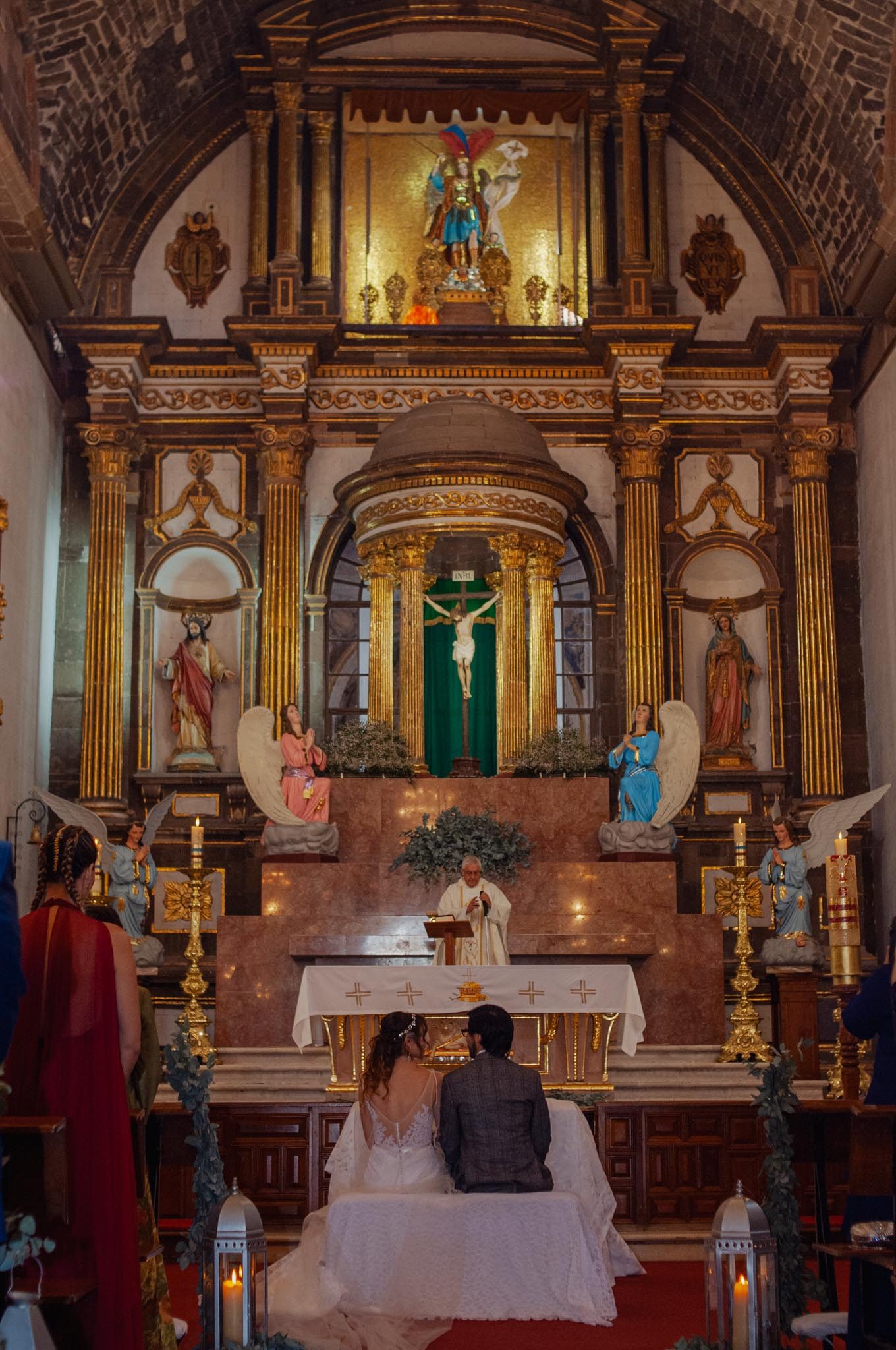 Jess & Luis — La Parroquia & Hotel Boutique Nena — Douglas Favero Photography