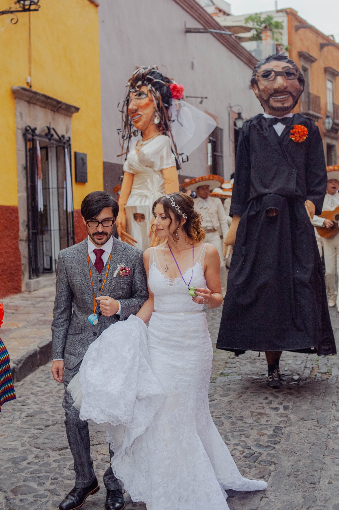 Jess & Luis — La Parroquia & Hotel Boutique Nena — Douglas Favero Photography