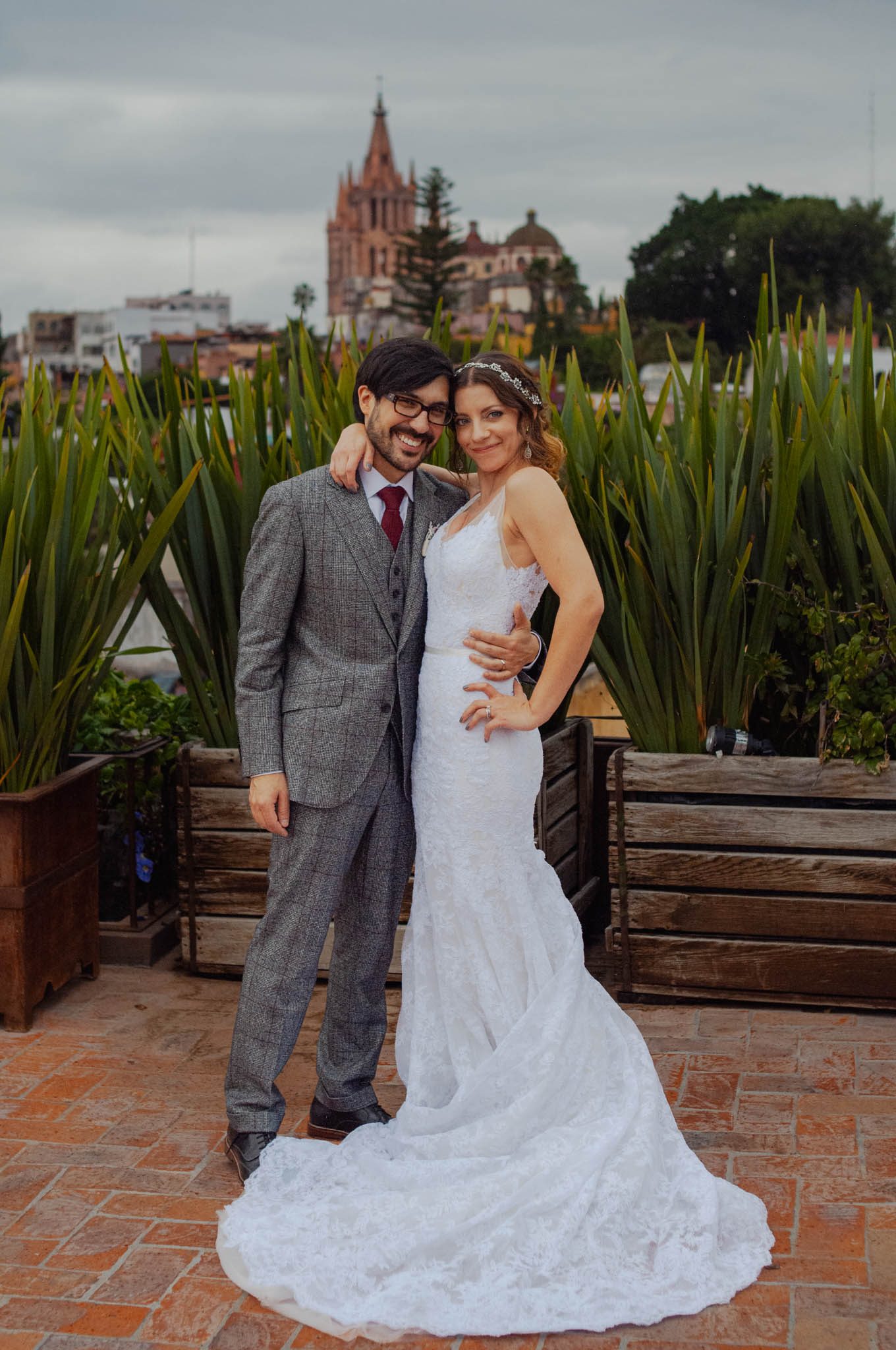 Jess & Luis — La Parroquia & Hotel Boutique Nena — Douglas Favero Photography