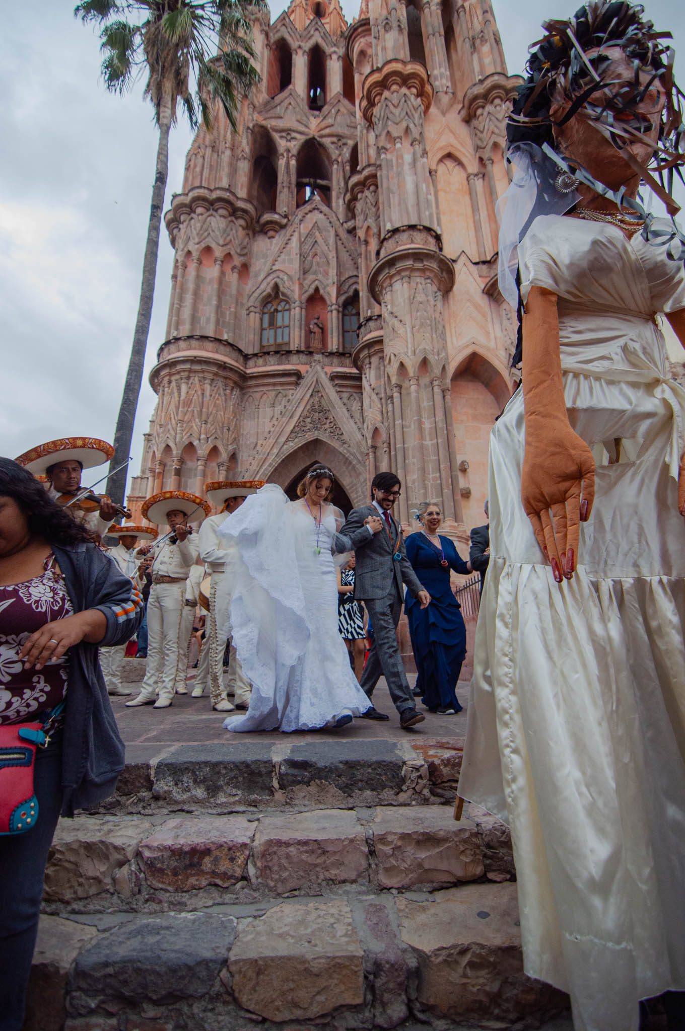 Jess & Luis — La Parroquia & Hotel Boutique Nena — Douglas Favero Photography