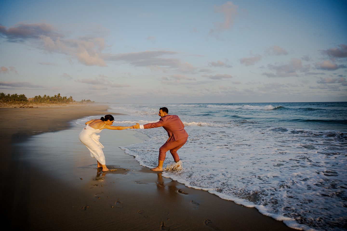 Eli & Roman — Casa Mar y Mar, near Puerto Escondido — Douglas Favero Photography