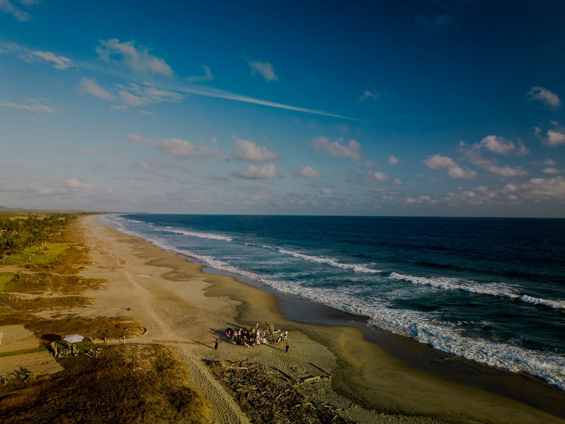 Eli & Roman — Casa Mar y Mar, near Puerto Escondido — Douglas Favero Photography