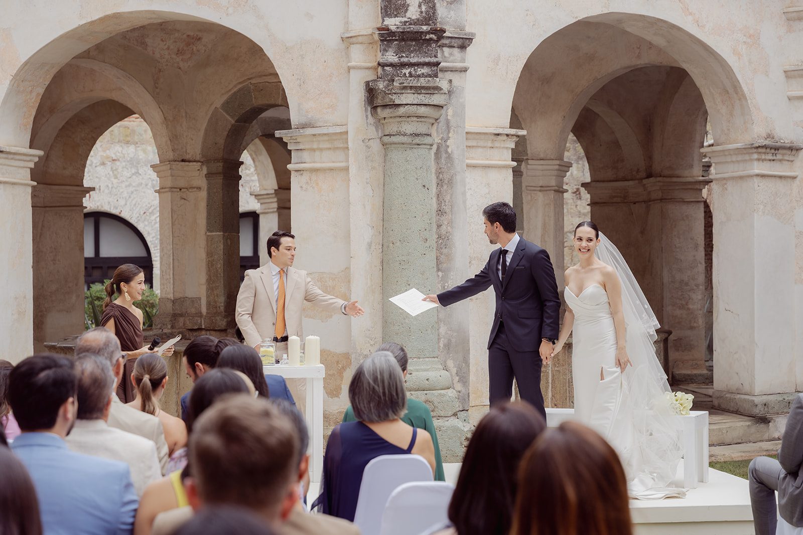 Mariana & Eduardo — Hotel Quinta Real, La Fábrica Patio — Douglas Favero Photography