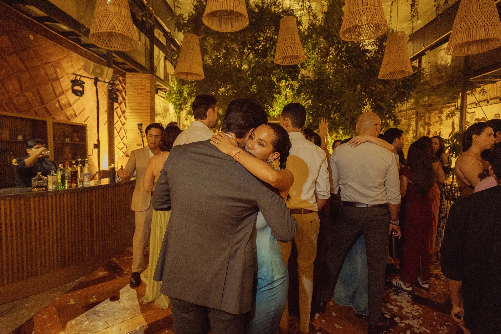 Mariana & Eduardo — Hotel Quinta Real, La Fábrica Patio — Douglas Favero Photography