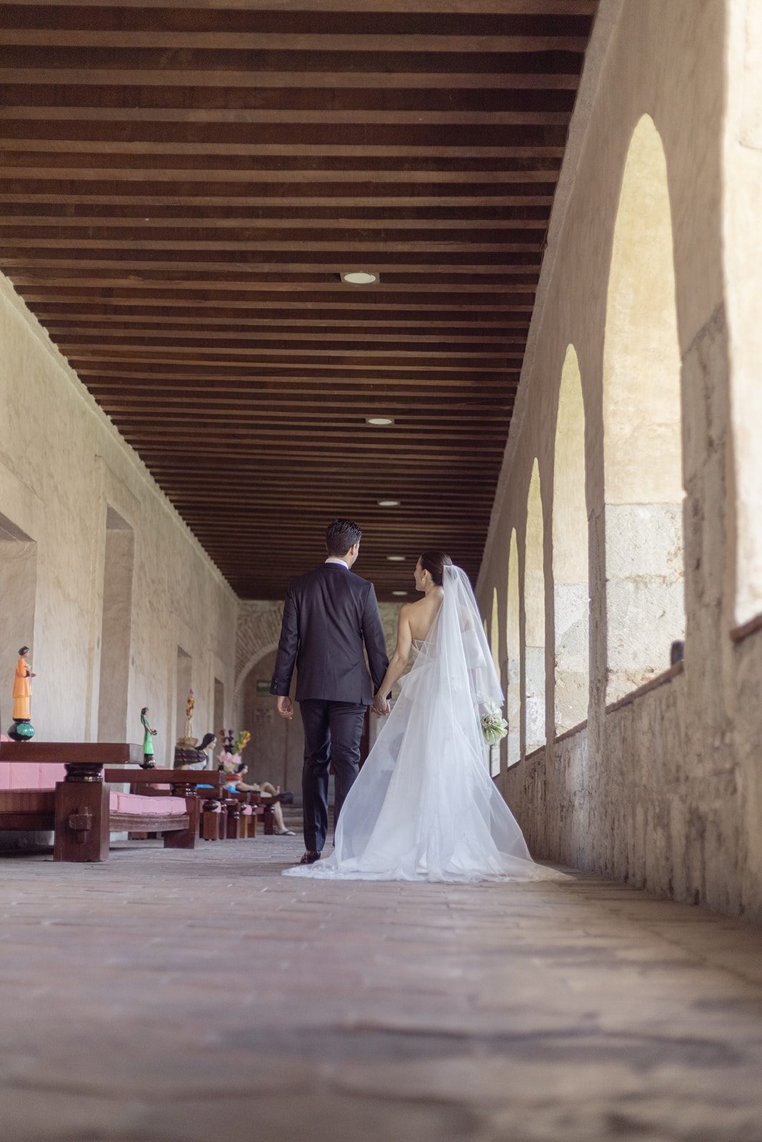 Mariana & Eduardo — Hotel Quinta Real, La Fábrica Patio — Douglas Favero Photography