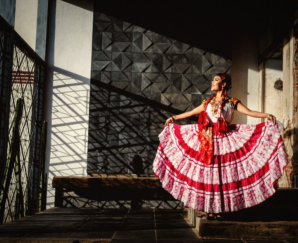 Portrait session in traje regional in Oaxaca