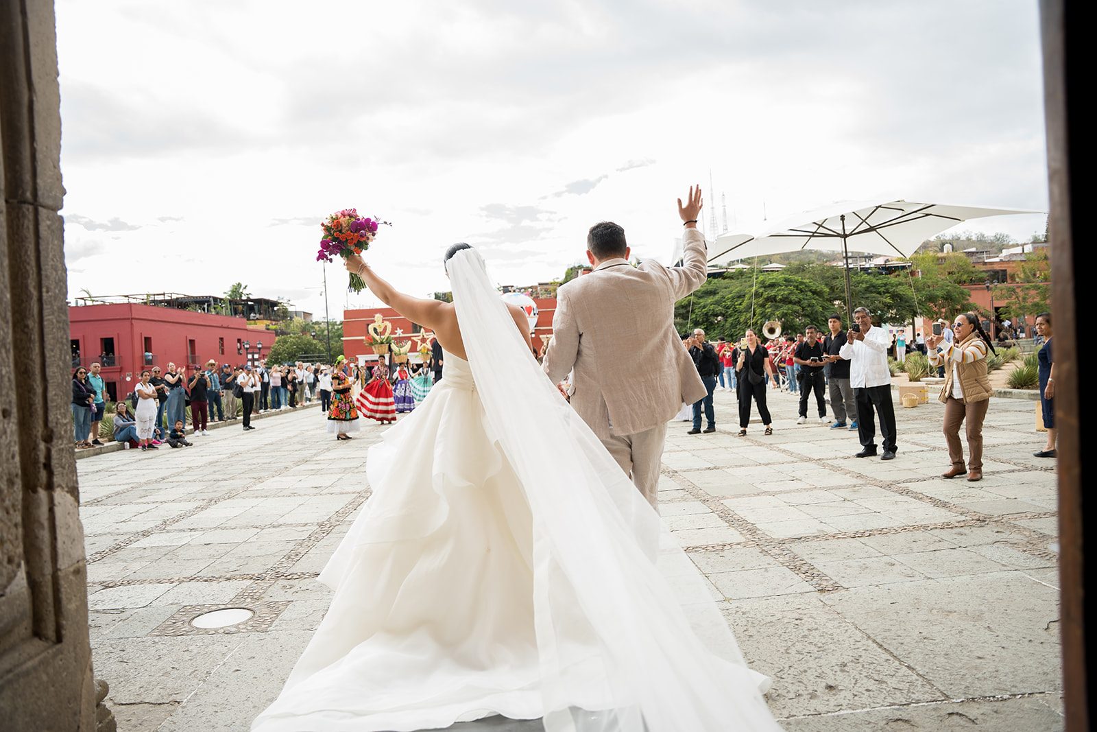 Xime & Luis — Jardín Etnobotánico, Santo Domingo, La Fábrica Patio — Douglas Favero Photography