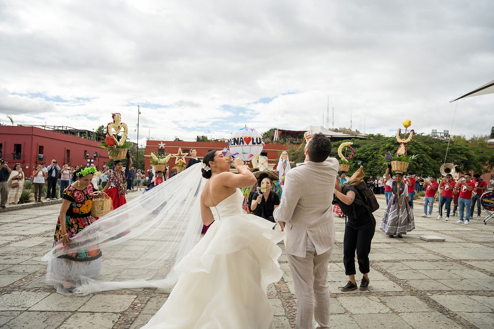Xime & Luis — Jardín Etnobotánico, Santo Domingo, La Fábrica Patio — Douglas Favero Photography
