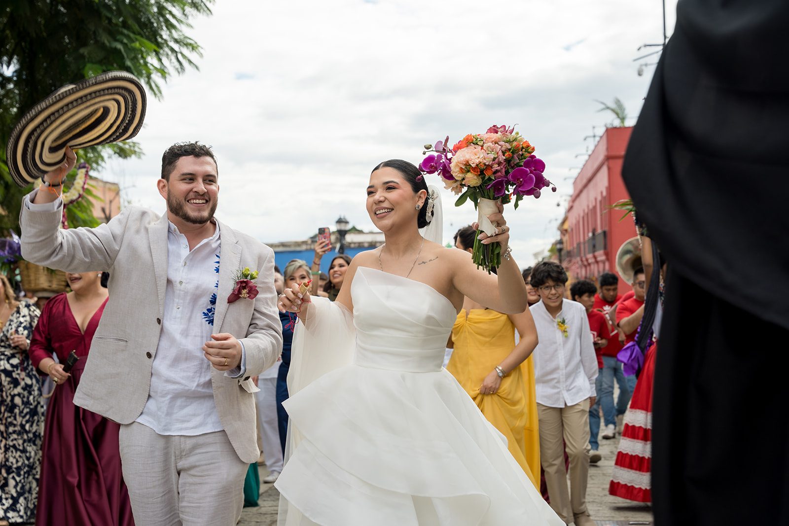 Xime & Luis — Jardín Etnobotánico, Santo Domingo, La Fábrica Patio — Douglas Favero Photography