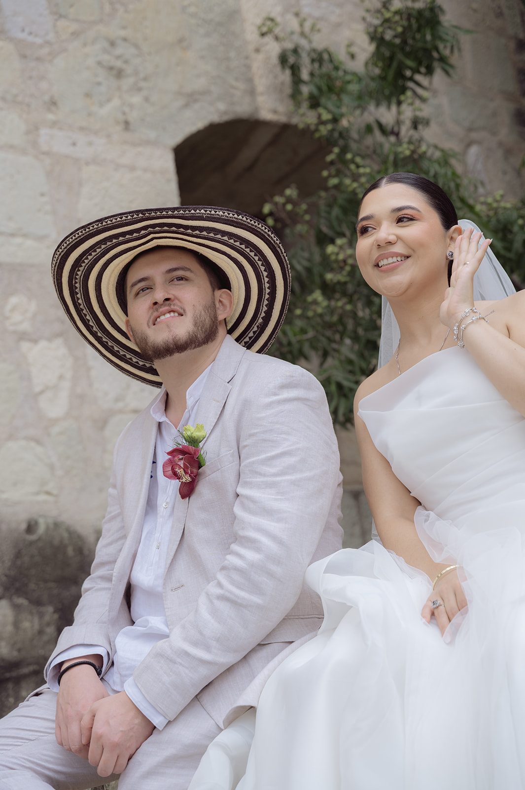 Xime & Luis — Jardín Etnobotánico, Santo Domingo, La Fábrica Patio — Douglas Favero Photography